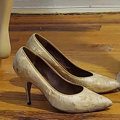 Vtg 60s Gold Lame' 3pc Ensemble Swing Coat Dress & Heeled Pumps