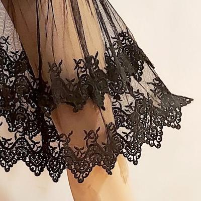 Vtg 2for1 Boudoir pc Hostess Gown/Marabou and lace half Slip