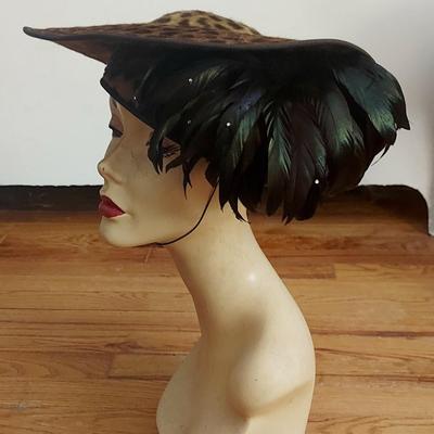 Vtg 1930 Leopard Fascinator Derby Hat w/Feathers