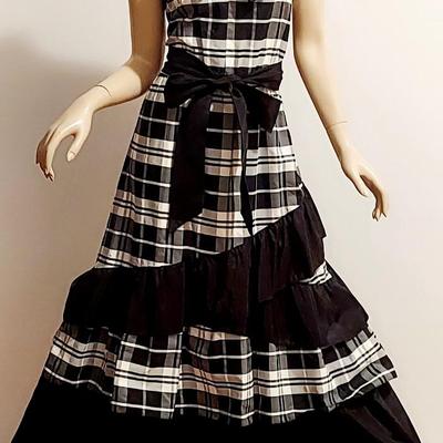 Vtg 60-70s Magnificent Blk/Wht/Gray plaid Asymmetrical Maxi dress
