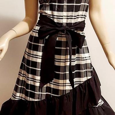 Vtg 60-70s Magnificent Blk/Wht/Gray plaid Asymmetrical Maxi dress