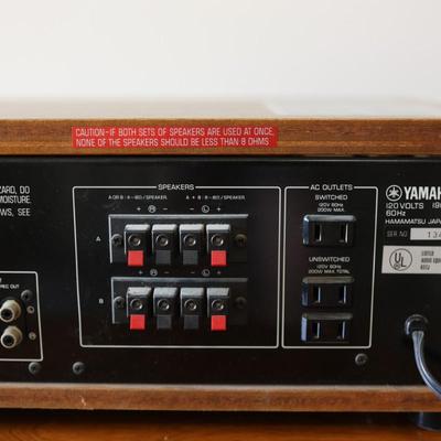 YAMAHA TC-520 Cassette and CR-620 Receiver