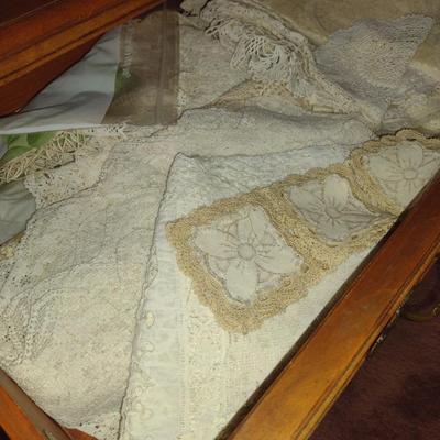 Collection of Tatted/Embroidered Table Linens- Runners, Doilies, Table Cloths, Napkins, etc