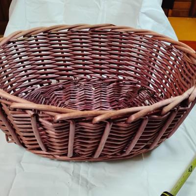 Baskets and misc decorations
