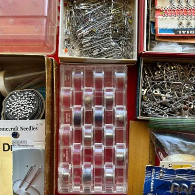 NICE LOT OF SEWING NOTIONS