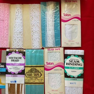 NICE ASSORTMENT OF SEWING NOTIONS