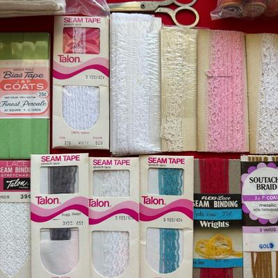 NICE ASSORTMENT OF SEWING NOTIONS