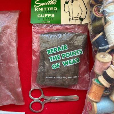 NICE ASSORTMENT OF SEWING NOTIONS