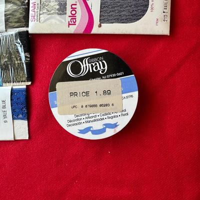 NICE ASSORTMENT OF SEWING NOTIONS