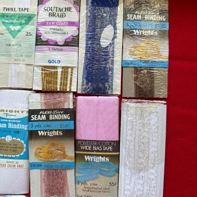 NICE ASSORTMENT OF SEWING NOTIONS