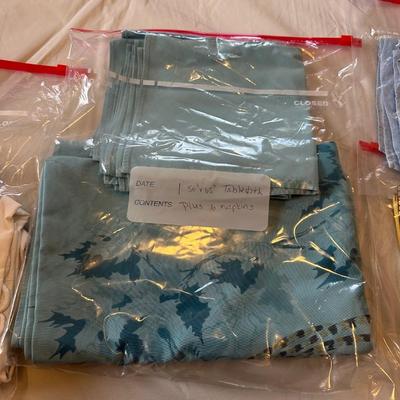 EMBROIDERED FULL FLAT SHEET WITH 2 PILLOWCASES, TABLE CLOTH WITH NAPKINS AND 4 NAPKINS