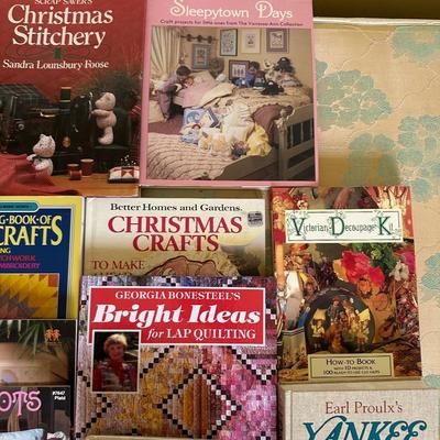 ASSORTMENT OF READING MATERIAL