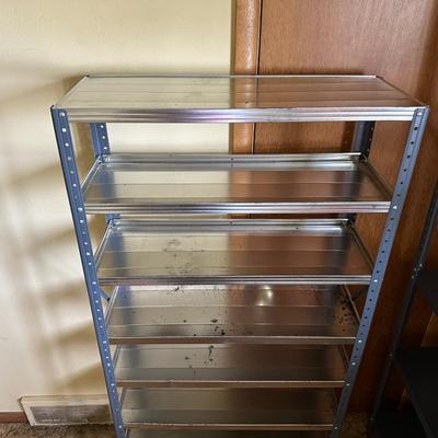 2 METAL SHELFS