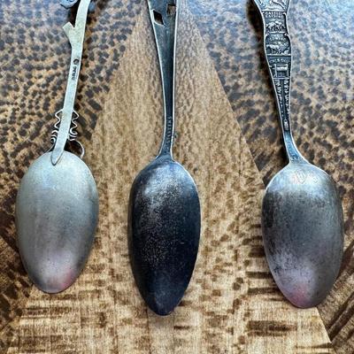 VINTAGE STERLING SILVER COLLECTORS SPOONS