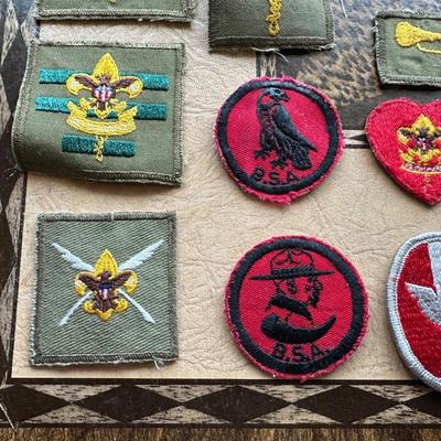 VINTAGE BOY SCOUTS PATCHES AND MERIT BADGES