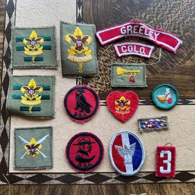 VINTAGE BOY SCOUTS PATCHES AND MERIT BADGES