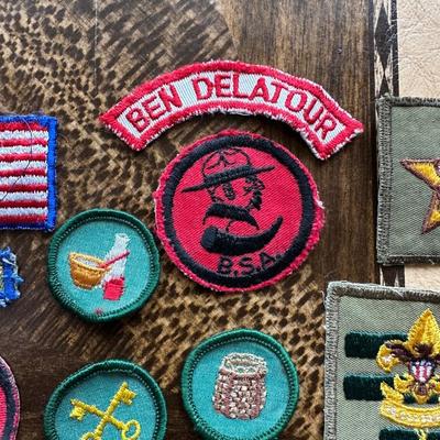VINTAGE BOY SCOUTS PATCHES AND MERIT BADGES