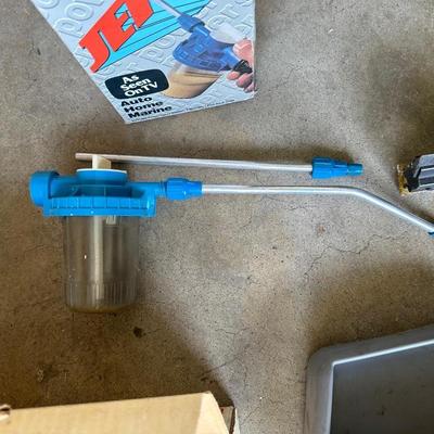 JET X POWER WASHERS, CENTER CONSOLE ORGANIZER WITH CUP HOLDERS AND SQUEEGEES