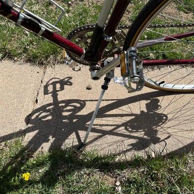 VINTAGE NISHIKI INTERNATIONAL TOURING BIKE