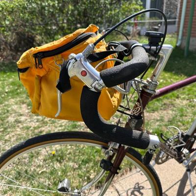 VINTAGE NISHIKI INTERNATIONAL TOURING BIKE