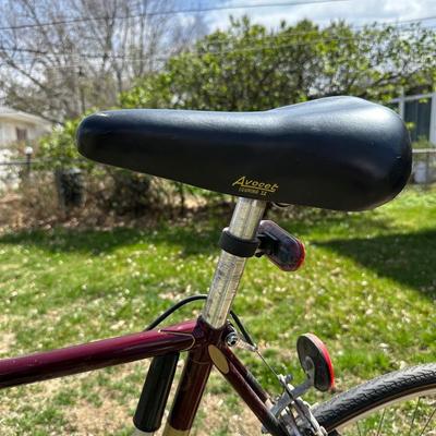 VINTAGE NISHIKI INTERNATIONAL TOURING BIKE