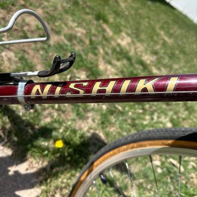 VINTAGE NISHIKI INTERNATIONAL TOURING BIKE
