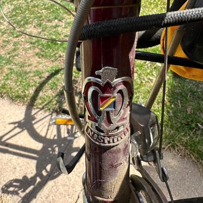 VINTAGE NISHIKI INTERNATIONAL TOURING BIKE