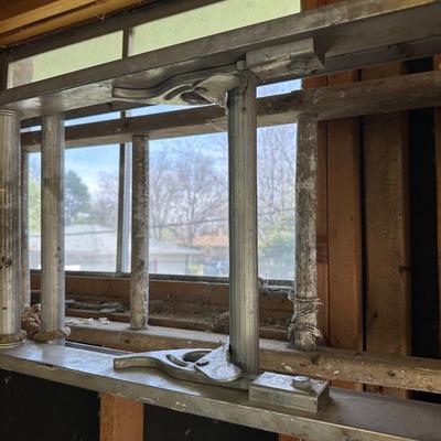 ALUMINUM EXTENSION LADDER
