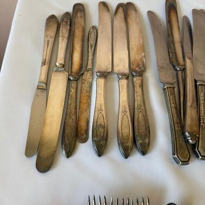 SILVER PLATED FLATWARE MIXED LOT