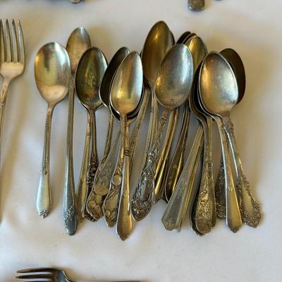 SILVER PLATED FLATWARE MIXED LOT