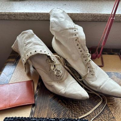 VINTAGE METAL HAT STANDS, VINTAGE WOMENS SHOES, HANDBAG, 2 PRETTY CLUTCHES, WOMENS GLOVES AND MORE