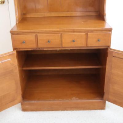 Thomasville Maple Shutter Cabinet W/ Bookcase Early American Vintage