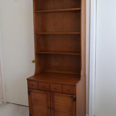 Thomasville Maple Shutter Cabinet W/ Bookcase Early American Vintage