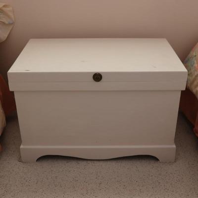 White Wood Chest