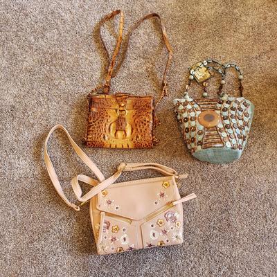 Brahmin Croc Bag & More (GB1-KD)