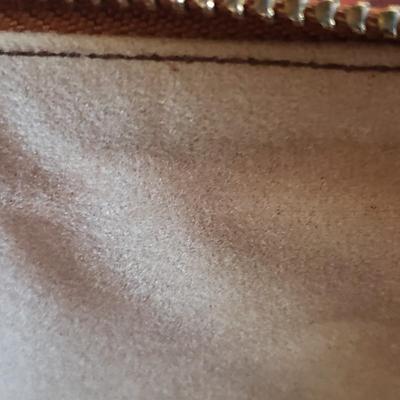 Brahmin Croc Bag & More (GB1-KD)