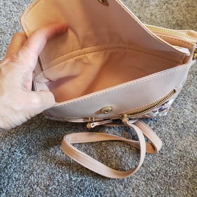 Brahmin Croc Bag & More (GB1-KD)