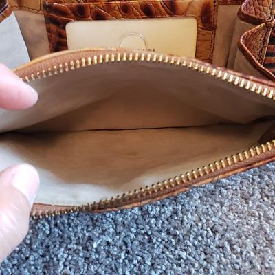 Brahmin Croc Bag & More (GB1-KD)