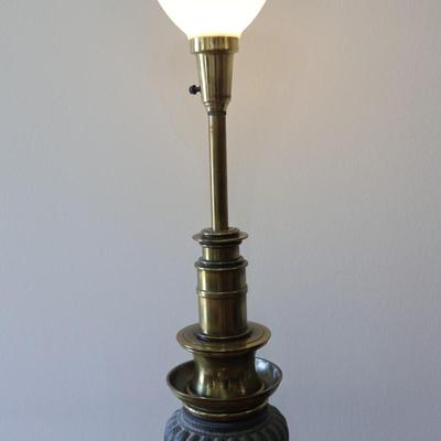 Classical Hollywood Regency Style Brass Table Lamp