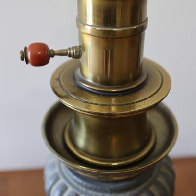 Classical Hollywood Regency Style Brass Table Lamp