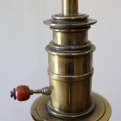 Classical Hollywood Regency Style Brass Table Lamp