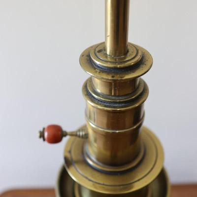 Classical Hollywood Regency Style Brass Table Lamp