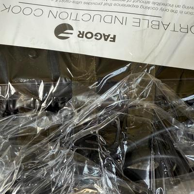 NIB Fagor Portable Induction Cooktop (GB2-BM)