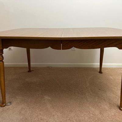 Ethan Allen Maple Dining Set with Six Chairs and One Leaf