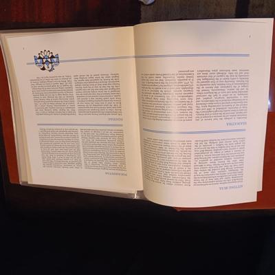 1000's OF FIRST DAY ISSUES & STAMPS (1)