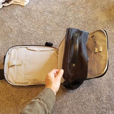 Travel Bags by Tommy Bahama, Fossil & More (GB2-KD)