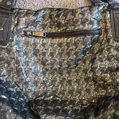 Travel Bags by Tommy Bahama, Fossil & More (GB2-KD)