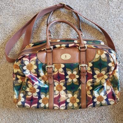 Travel Bags by Tommy Bahama, Fossil & More (GB2-KD)