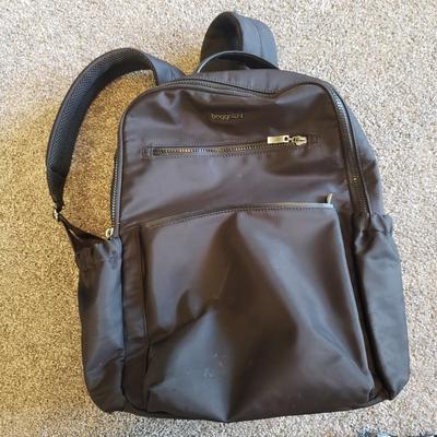 Travel Bags by Tommy Bahama, Fossil & More (GB2-KD)