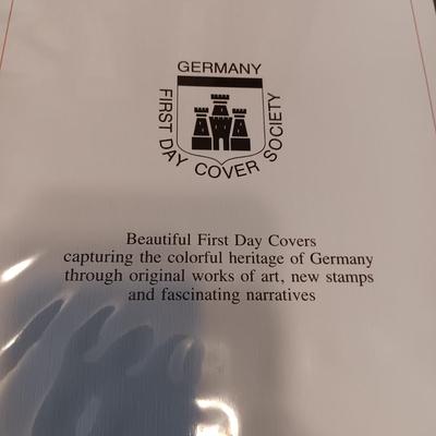 1000's OF FIRST DAY ISSUES & STAMPS (2)
